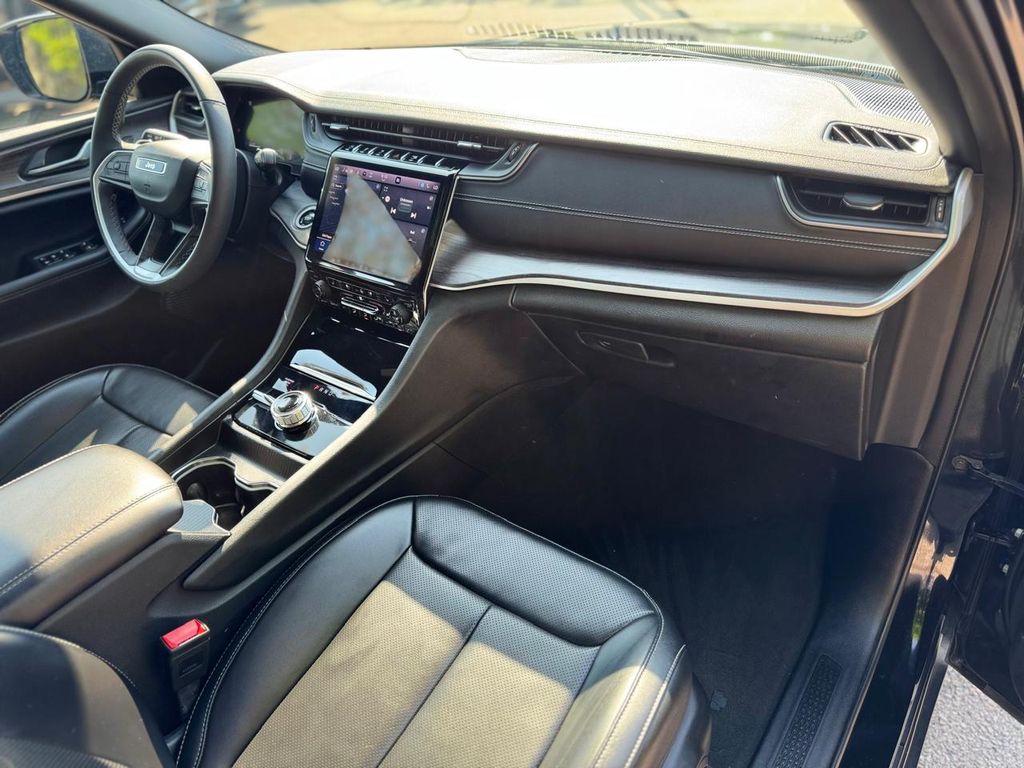 2024 Jeep Grand Cherokee L Limited - Photo 24