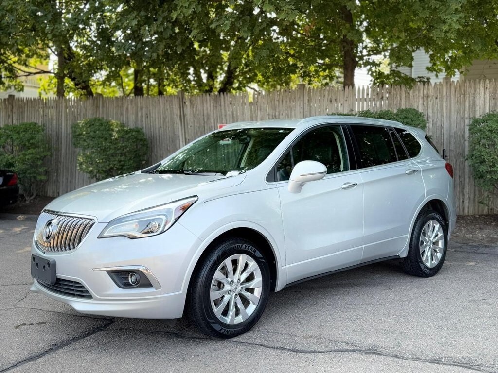 2018 Buick Envision Essence photo 2