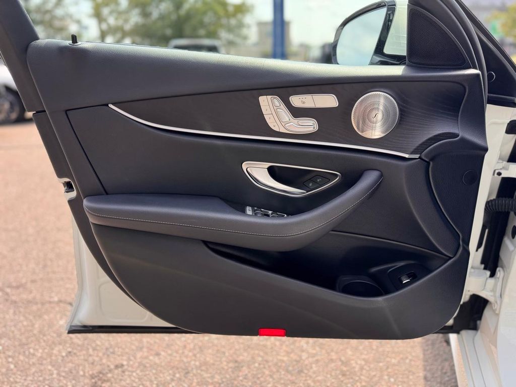 2023 Mercedes-Benz E-Class E350 - Photo 12