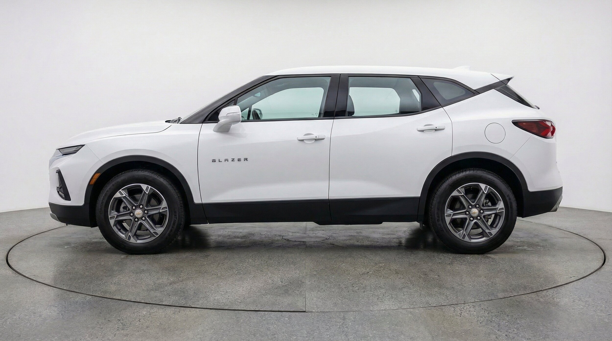 Thumbnail: 2025 Chevrolet Blazer - 5