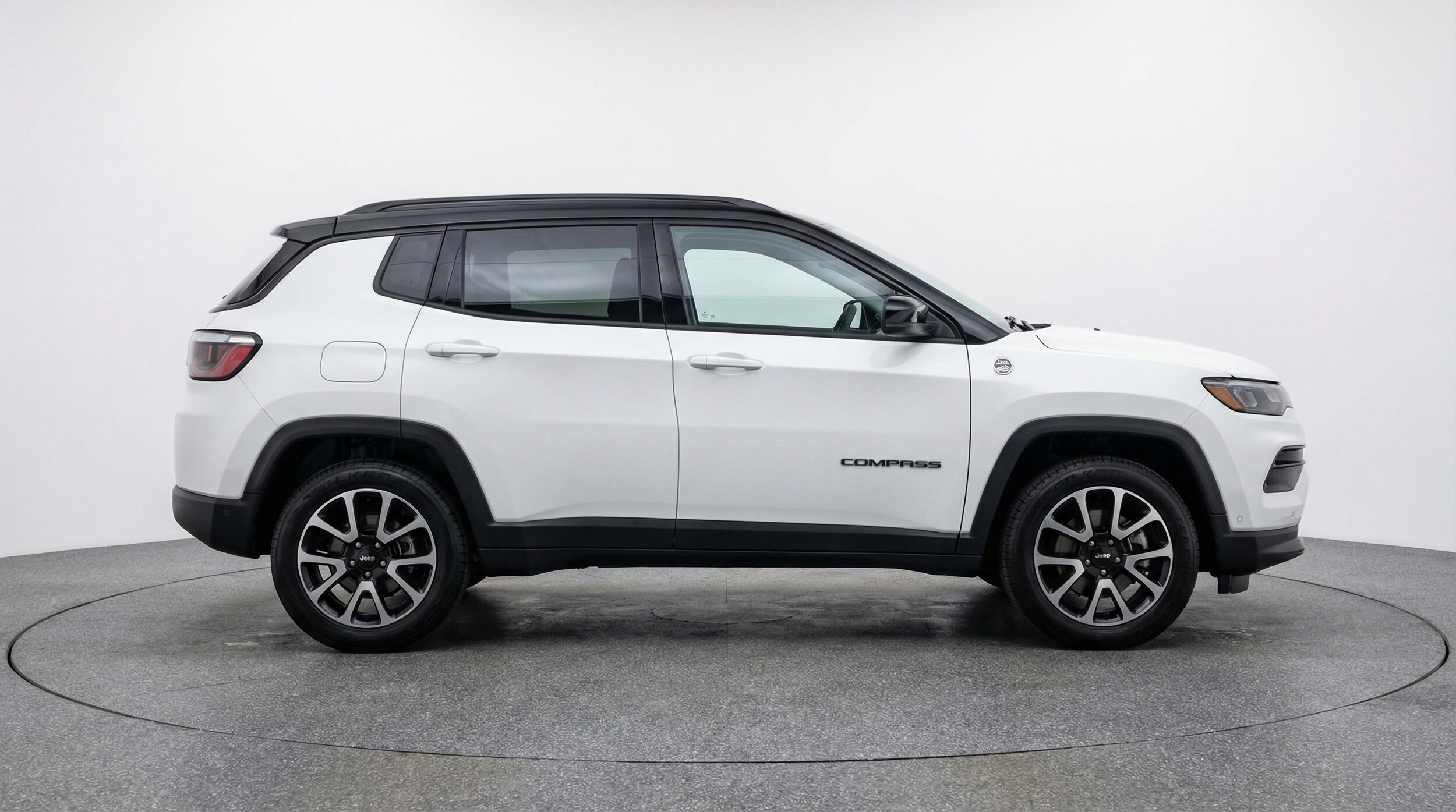 Thumbnail: 2025 Jeep Compass - 8