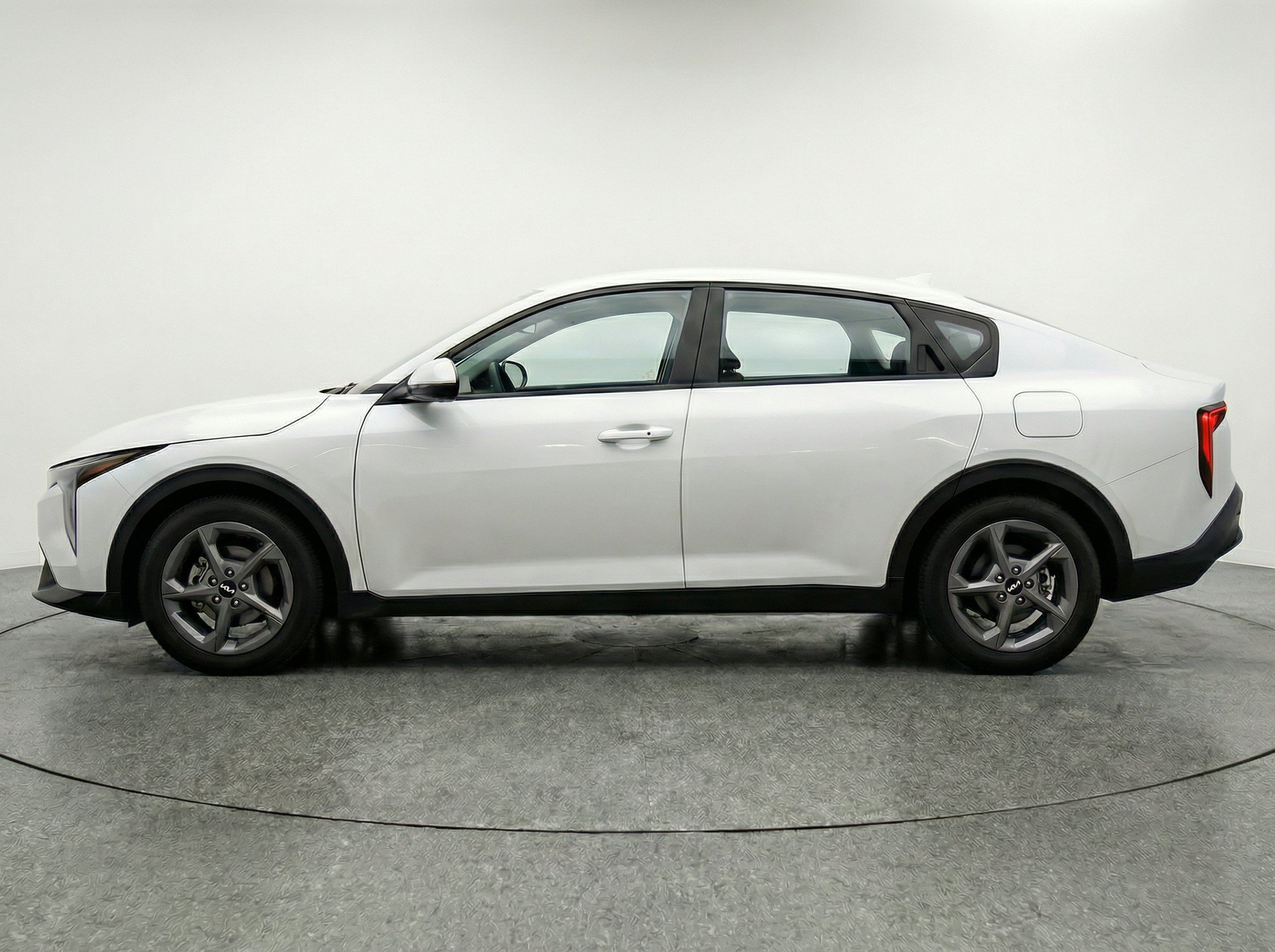 Thumbnail: 2025 Kia K4 - 5