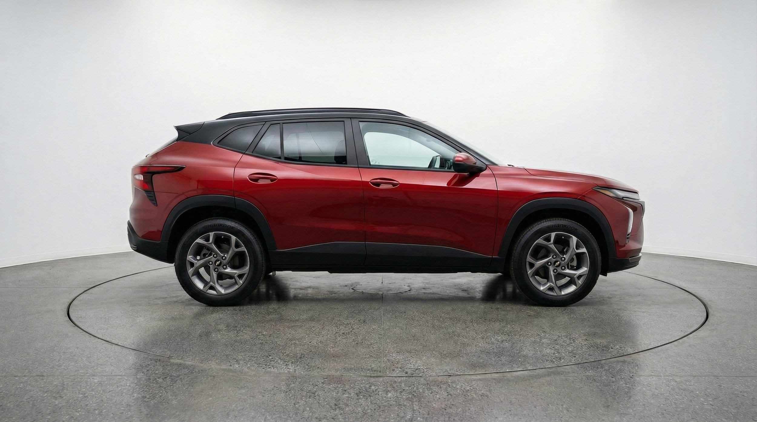 Thumbnail: 2025 Chevrolet Trax - 8