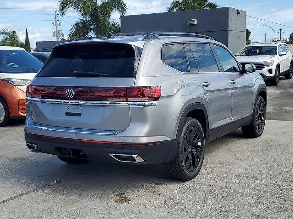 New 2026 Volkswagen Atlas 2.0T SE w/Technology SUV
