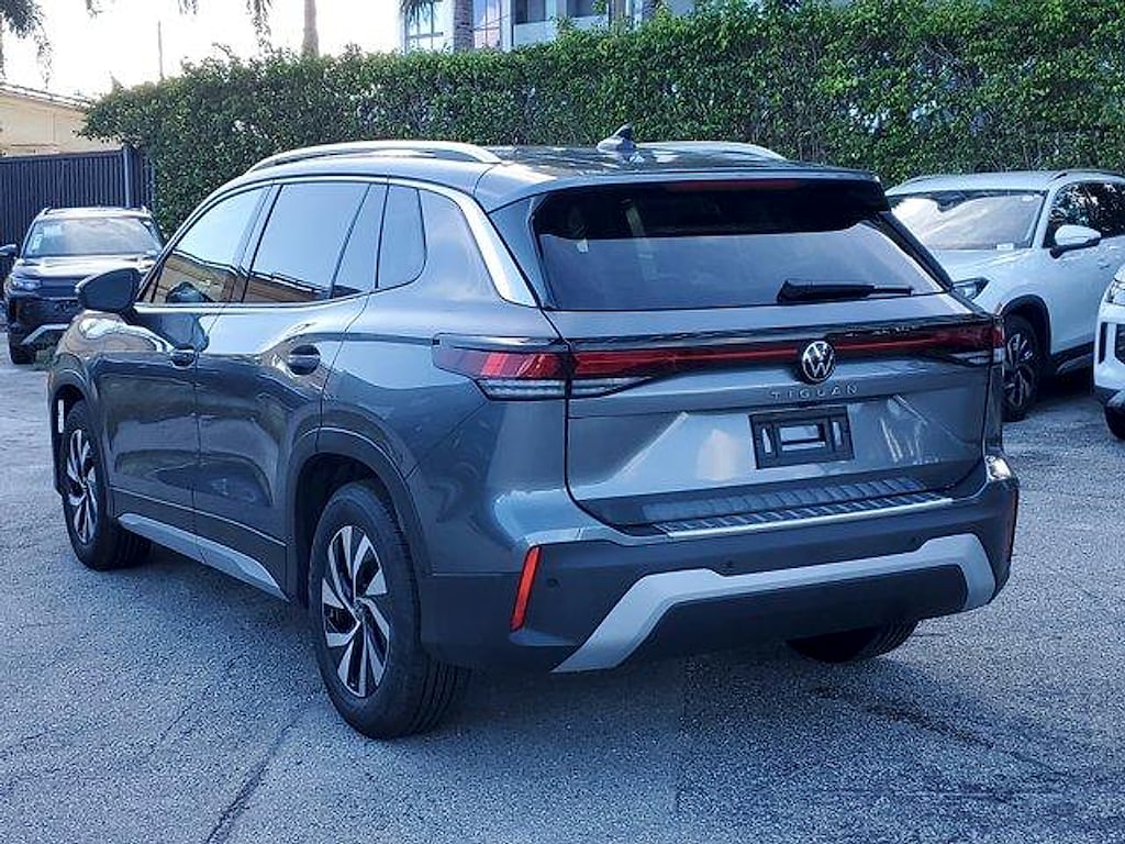 New 2026 Volkswagen Tiguan 2.0T S SUV