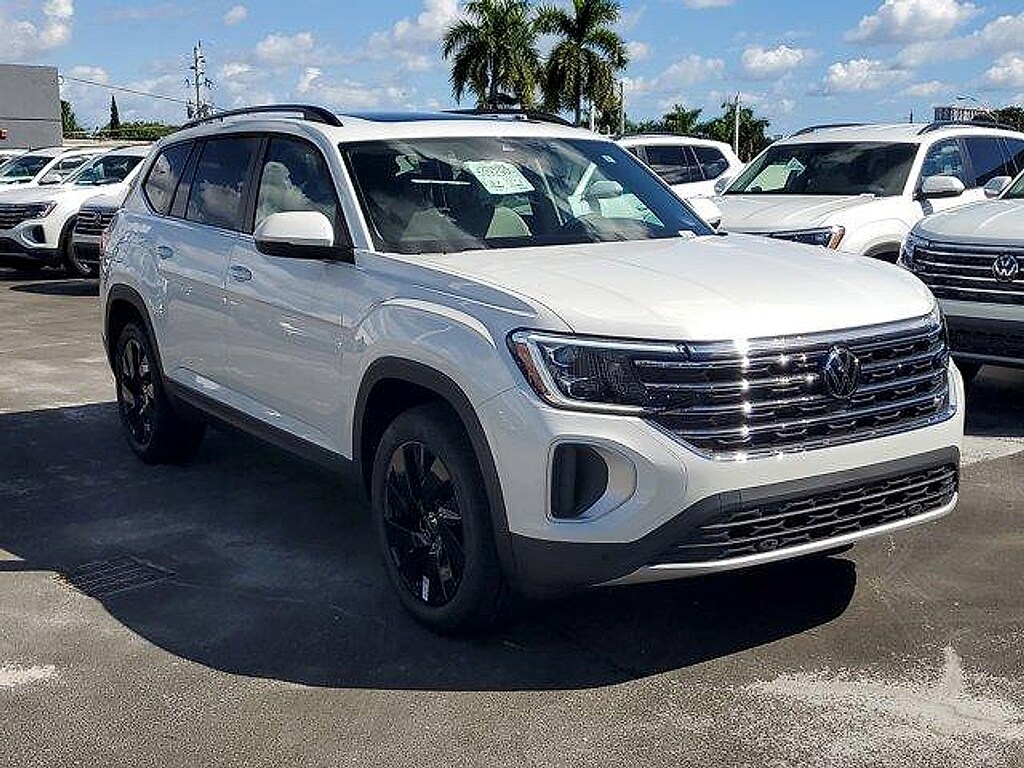 New 2026 Volkswagen Atlas 2.0T SE w/Technology SUV