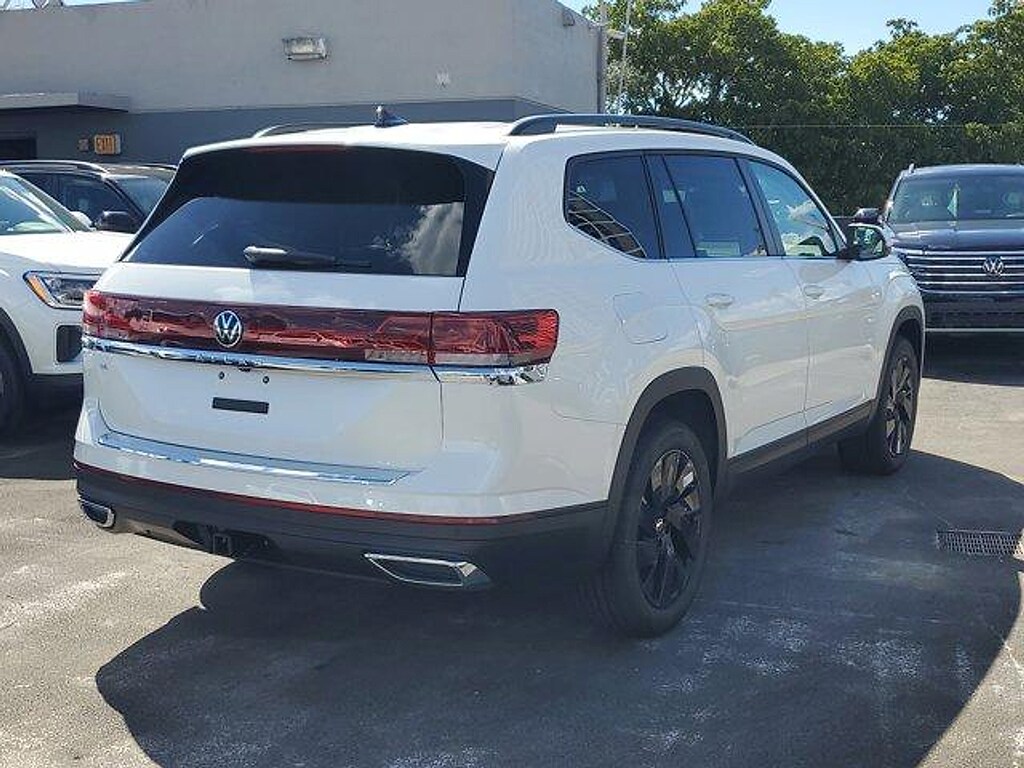 New 2026 Volkswagen Atlas 2.0T SE w/Technology SUV