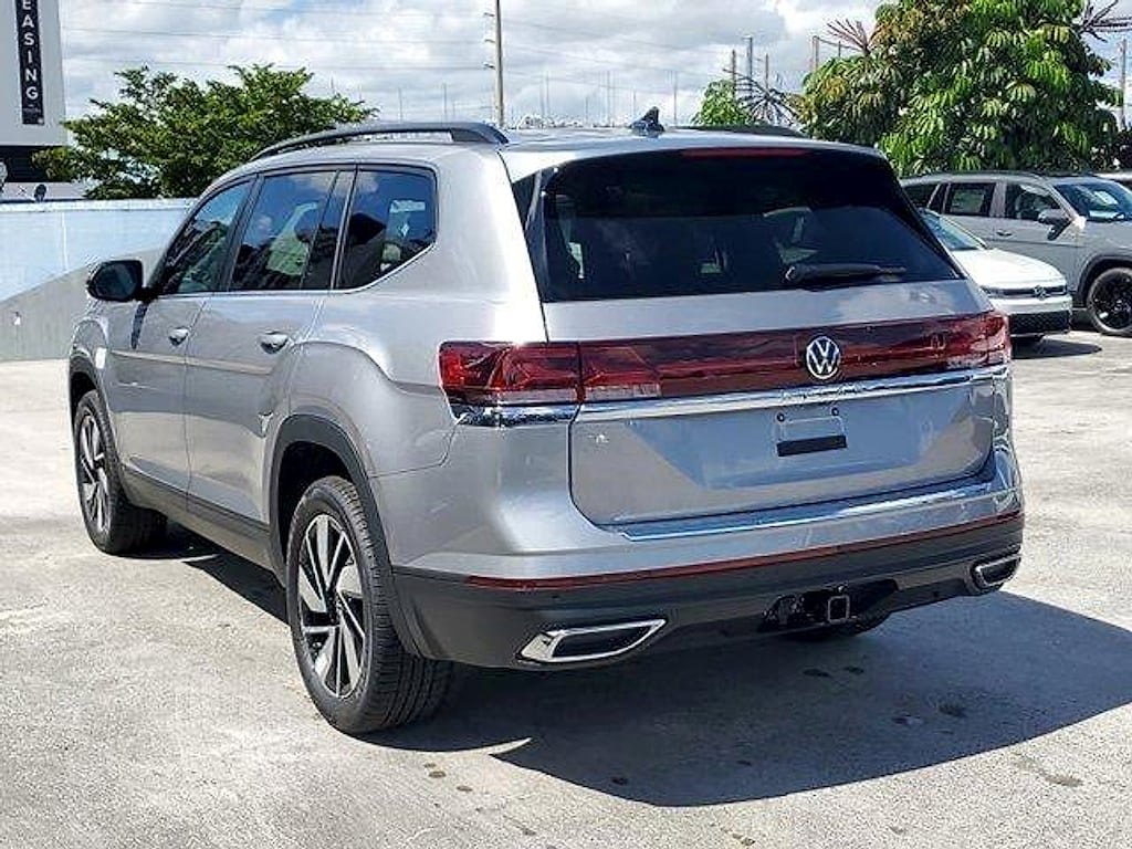 New 2026 Volkswagen Atlas 2.0T SE w/Technology SUV