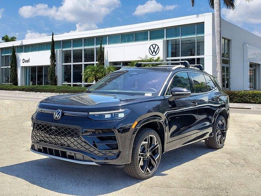 New 2026 Volkswagen Tiguan 2.0T SEL R-Line Turbo SUV