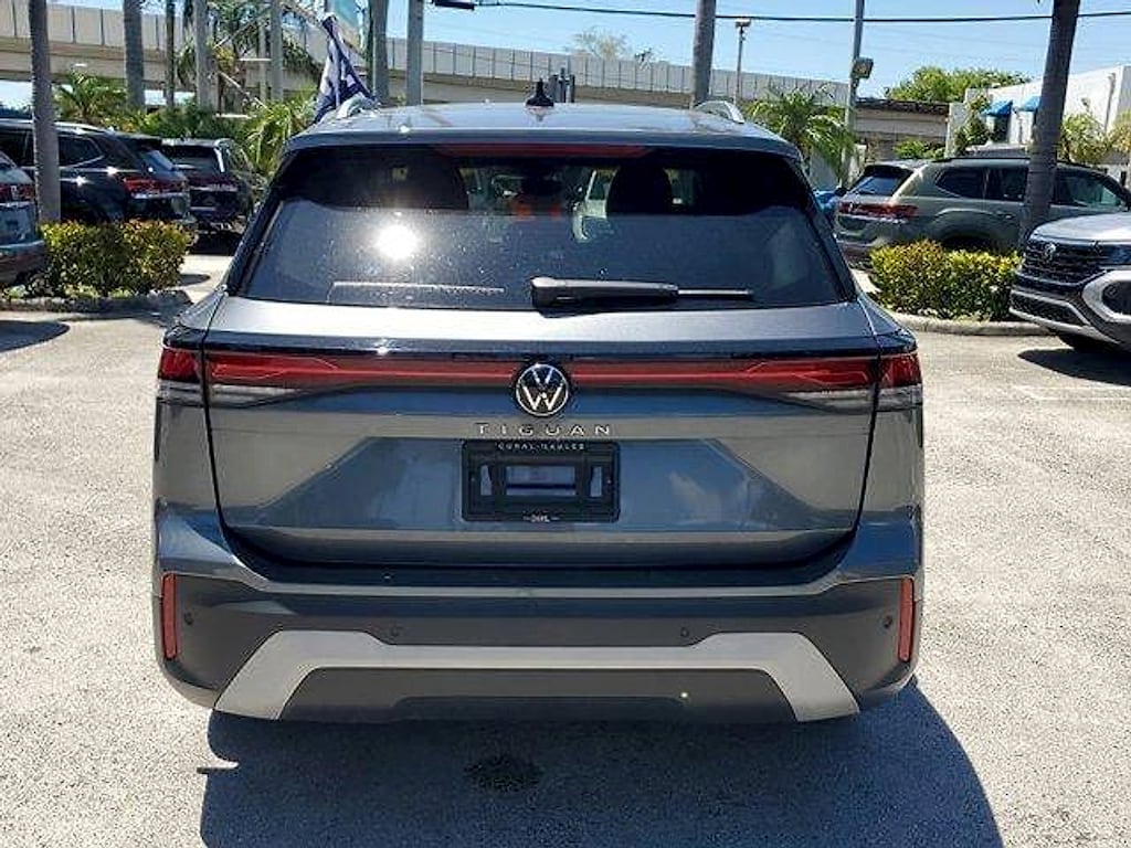 Used 2025 Volkswagen Tiguan S SUV