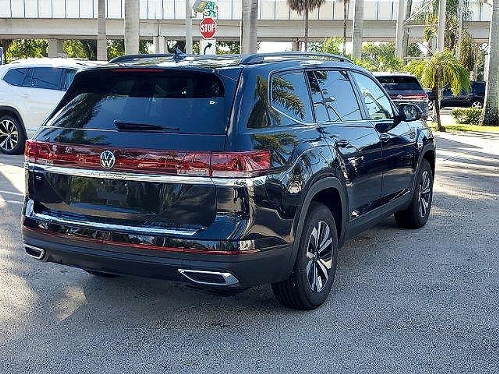 New 2026 Volkswagen Atlas 2.0T SE SUV