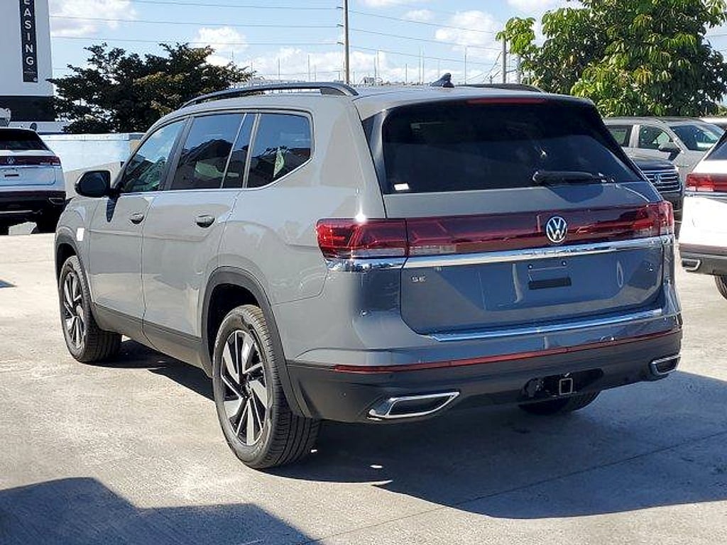 New 2026 Volkswagen Atlas 2.0T SE w/Technology SUV