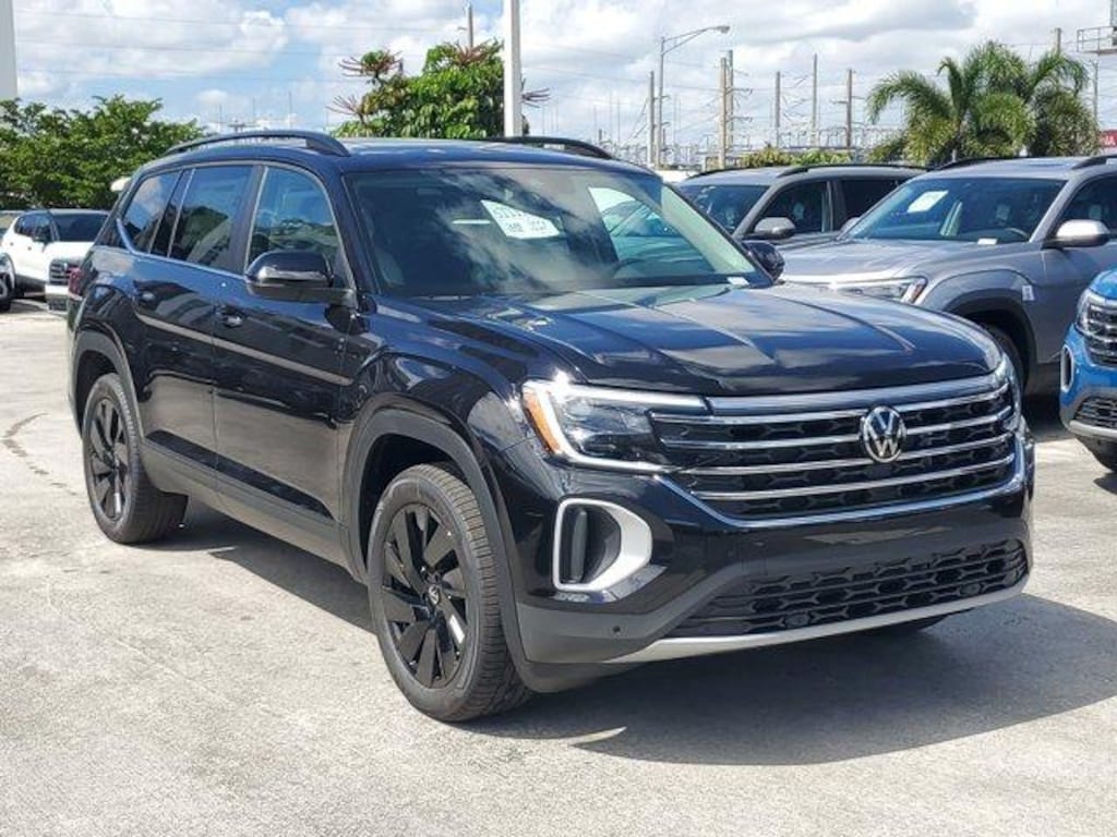 New 2026 Volkswagen Atlas 2.0T SE w/Technology SUV