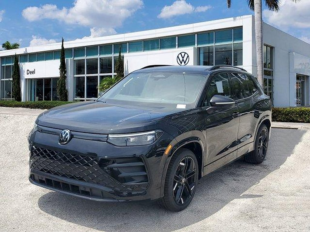 New 2026 Volkswagen Tiguan 2.0T SE R-Line Black SUV