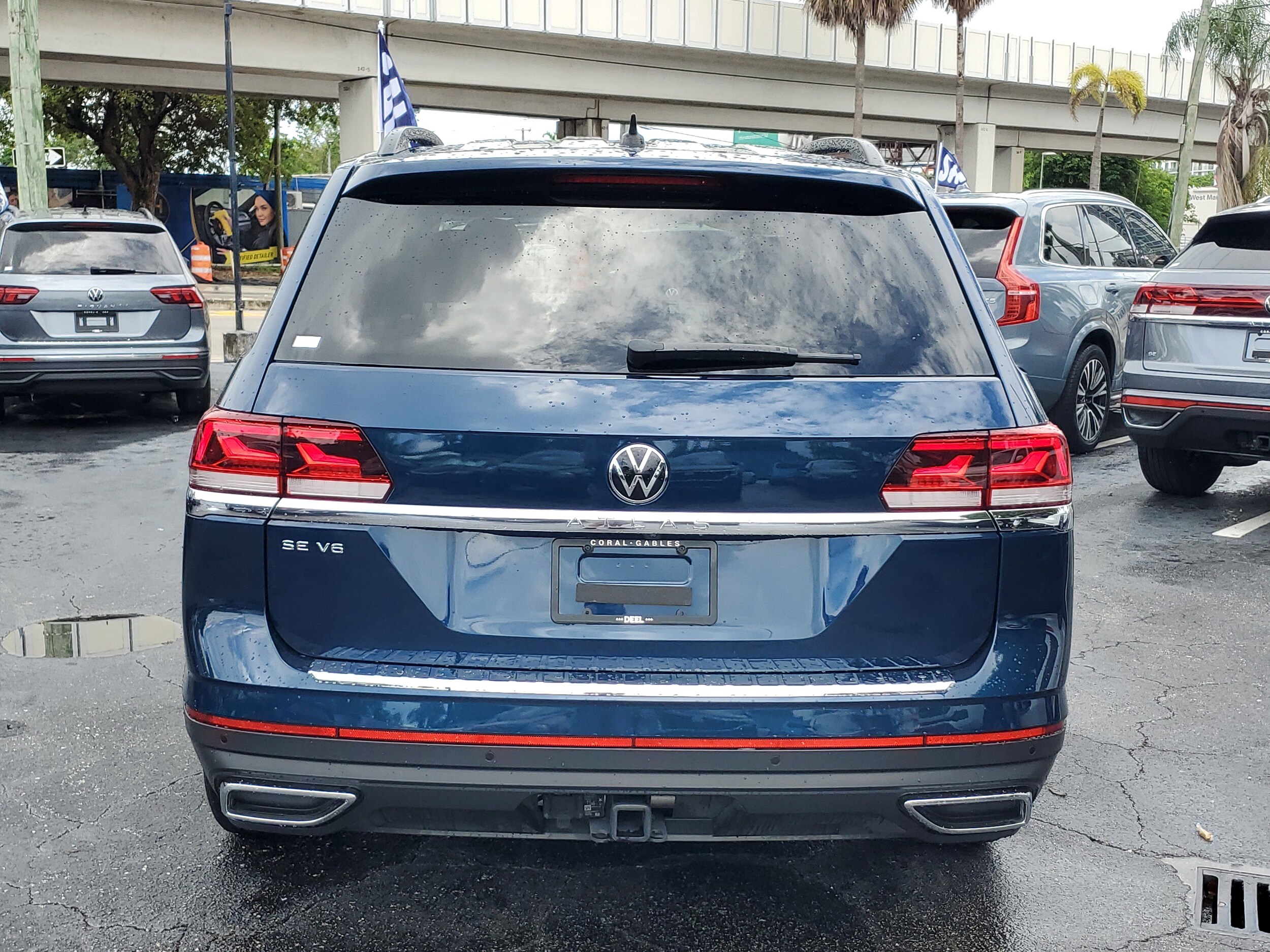2023 Volkswagen Atlas SE Technology photo 4