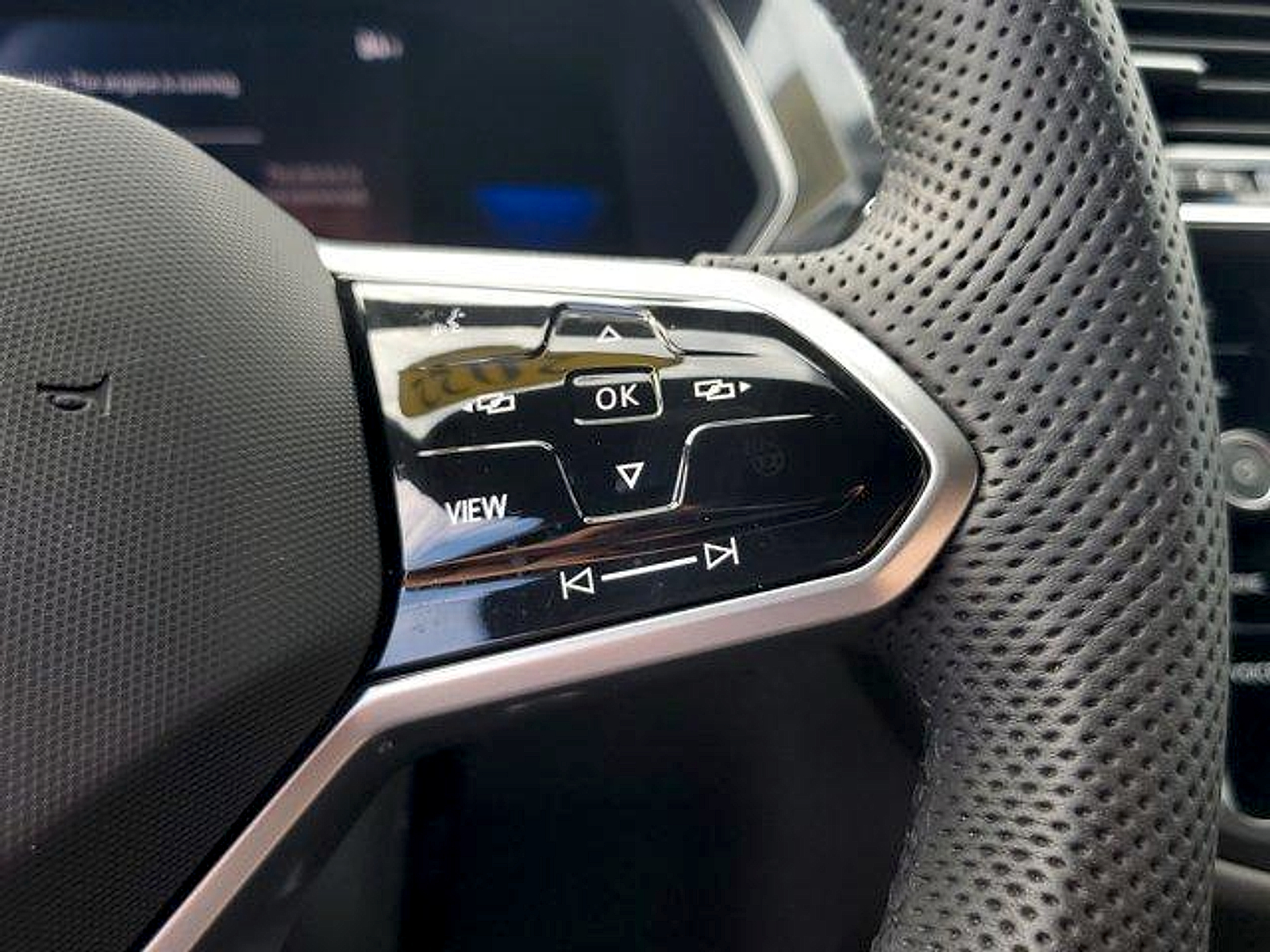 2022 Volkswagen Tiguan SE R-LINE BLACK - Photo 30
