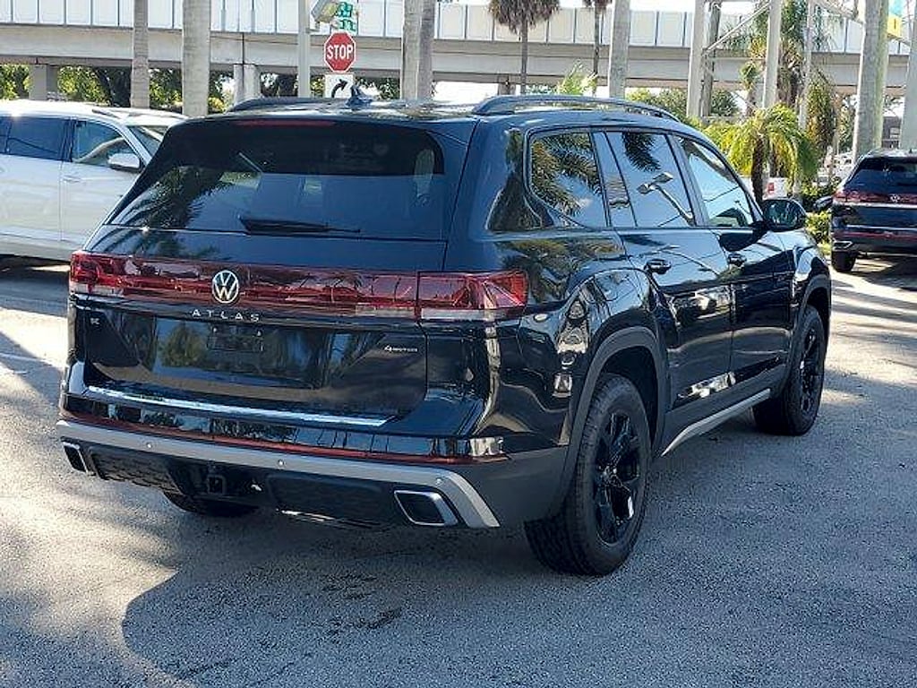 New 2026 Volkswagen Atlas 2.0T Peak Edition SUV