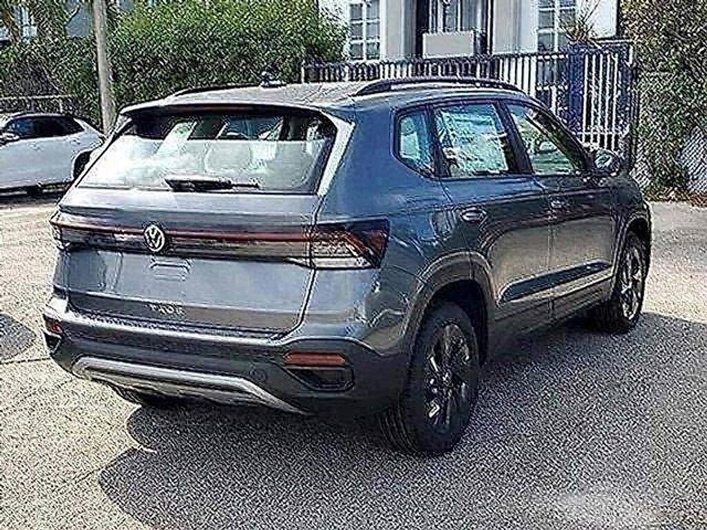 New 2026 Volkswagen Taos 1.5T S SUV