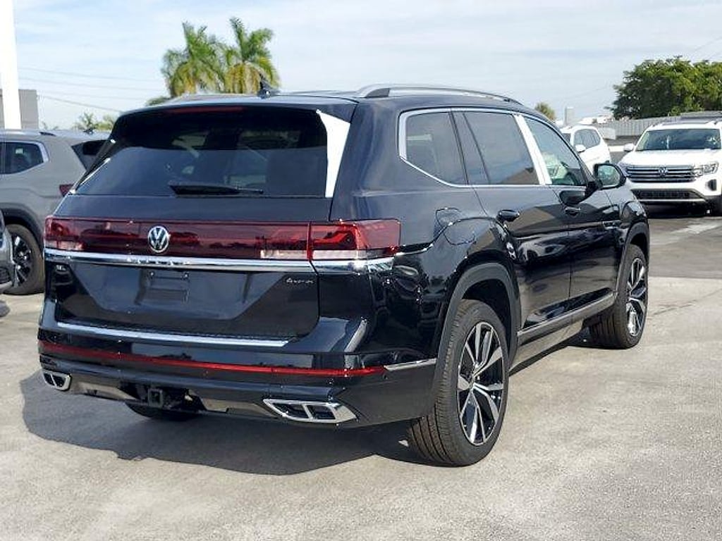 New 2026 Volkswagen Atlas 2.0T SEL Premium R-Line SUV