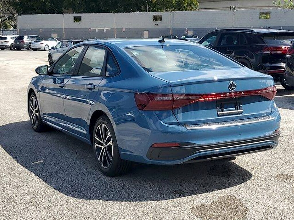 New 2026 Volkswagen Jetta 1.5T Sport Sedan