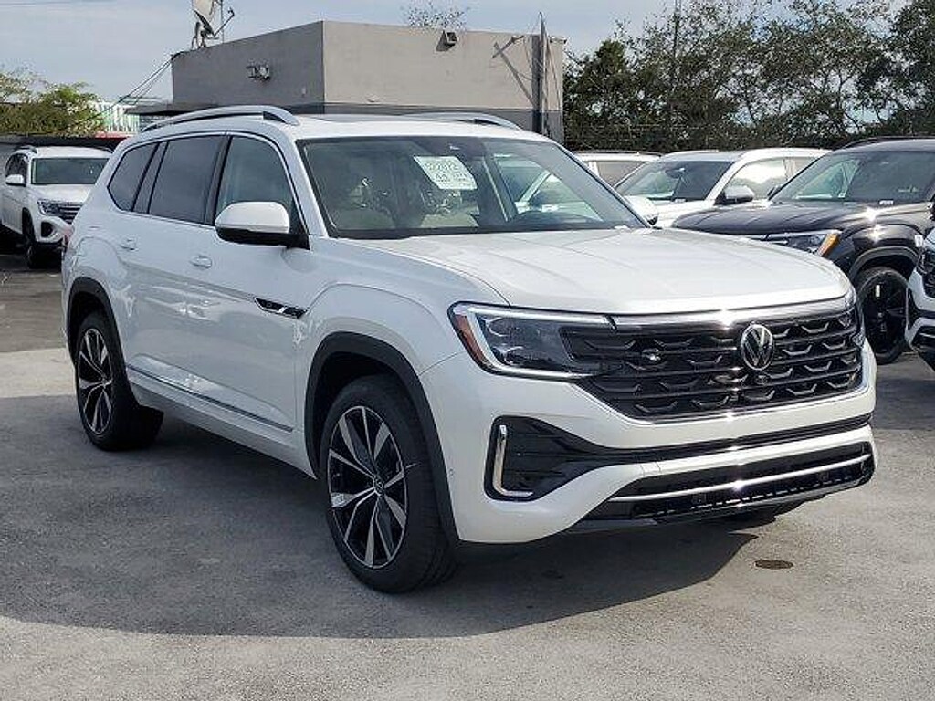 New 2026 Volkswagen Atlas 2.0T SEL Premium R-Line SUV