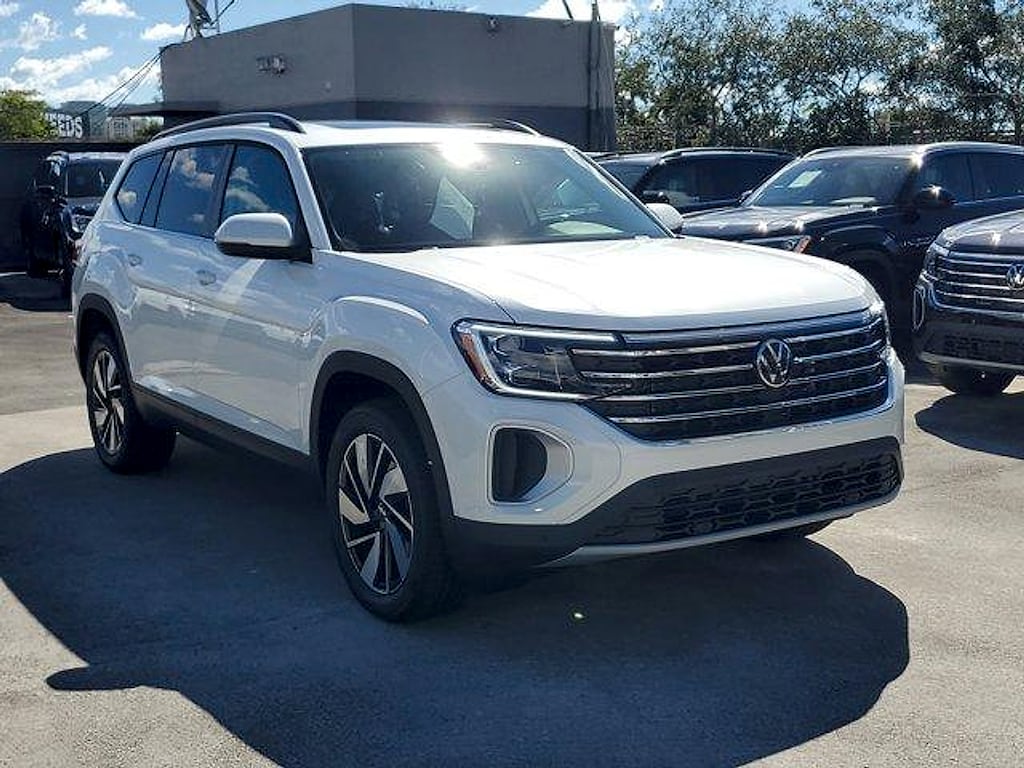 New 2026 Volkswagen Atlas 2.0T SE w/Technology SUV