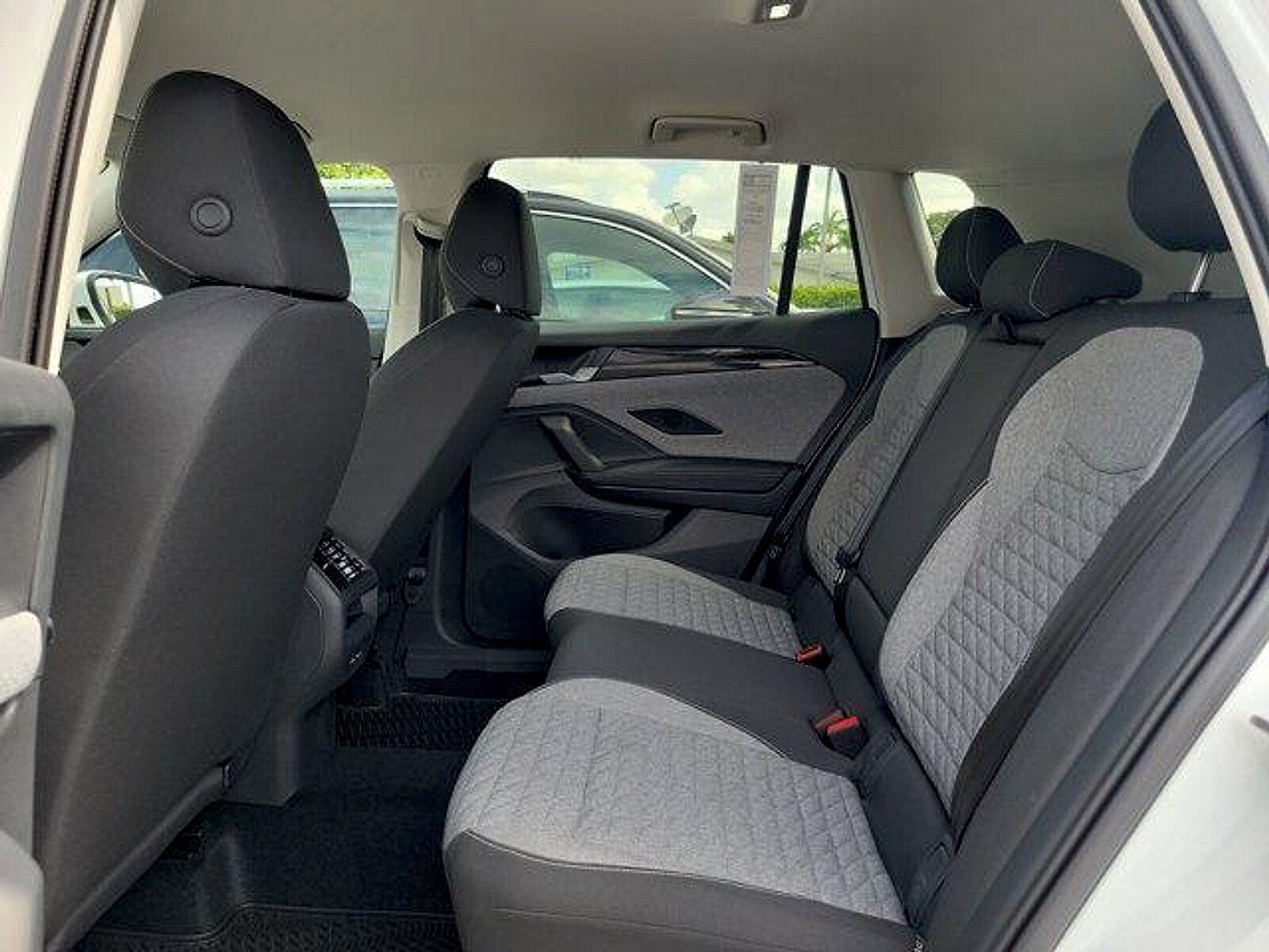 2026 Volkswagen Tiguan S - Photo 8