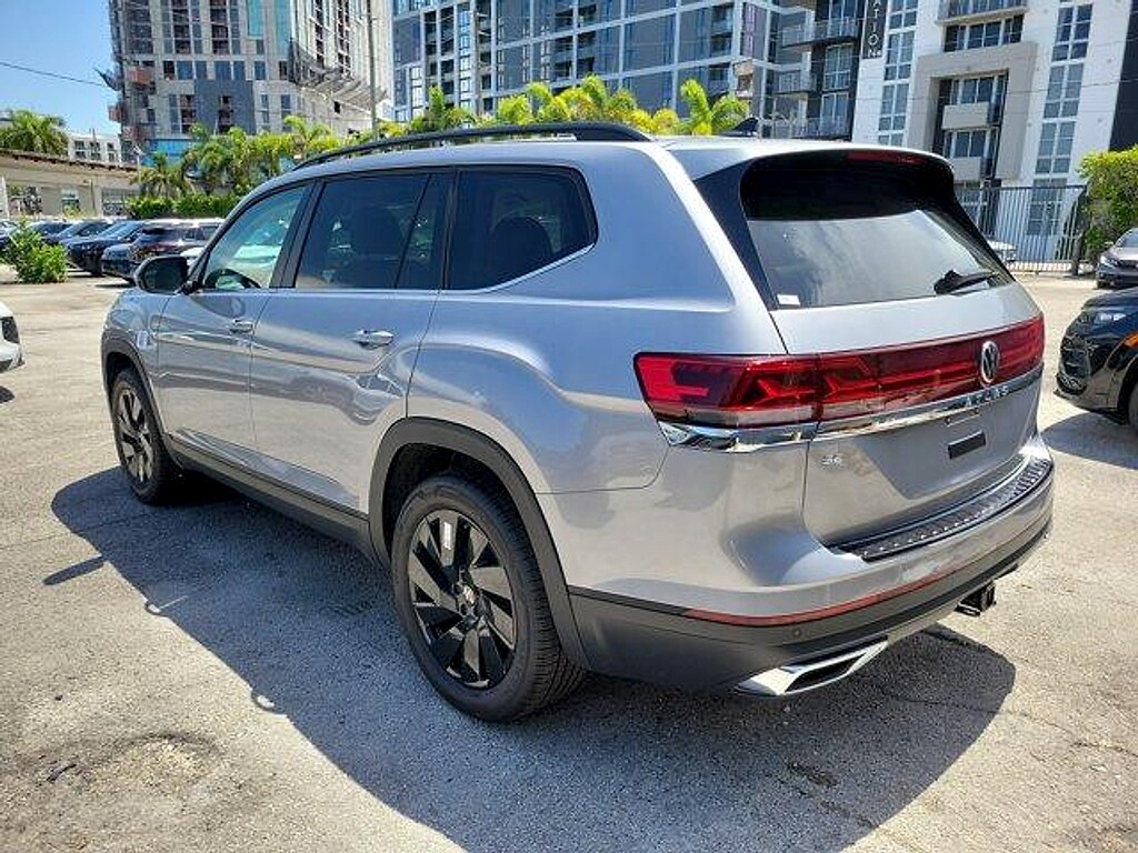New 2026 Volkswagen Atlas 2.0T SE w/Technology SUV