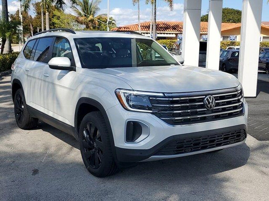 New 2026 Volkswagen Atlas 2.0T SE w/Technology SUV
