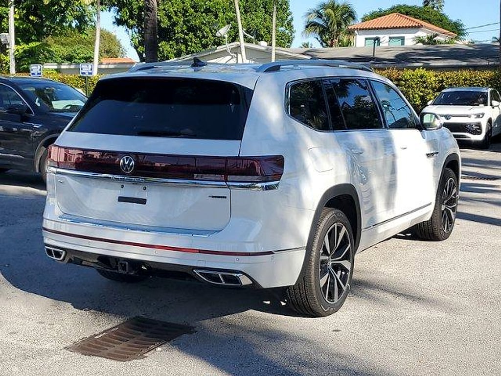 New 2026 Volkswagen Atlas 2.0T SEL Premium R-Line SUV