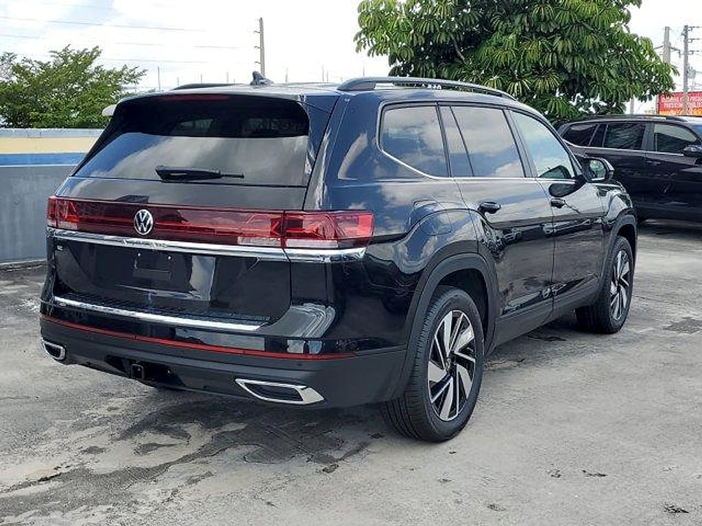 New 2026 Volkswagen Atlas 2.0T SE w/Technology SUV