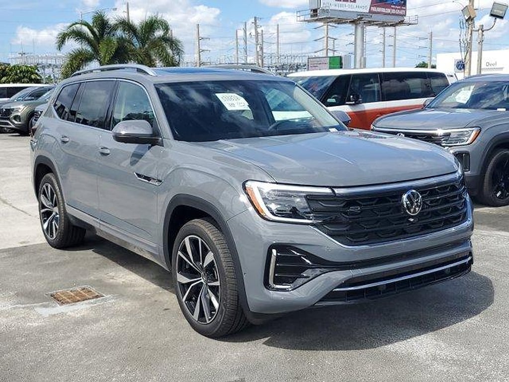 New 2026 Volkswagen Atlas 2.0T SEL Premium R-Line SUV