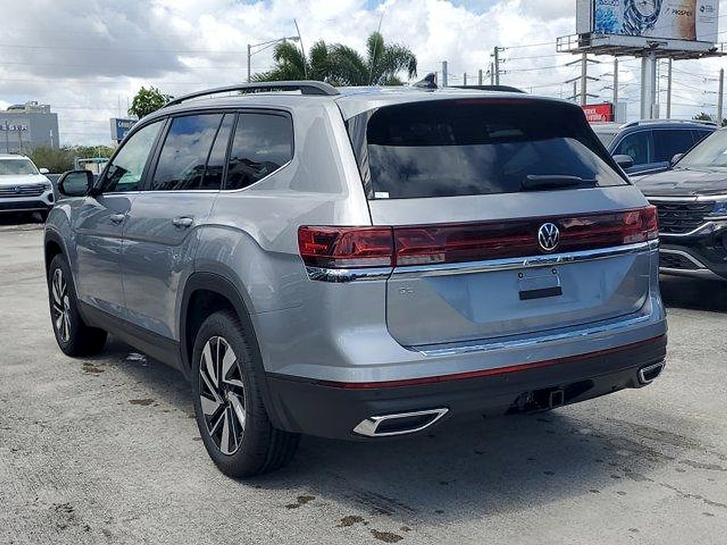New 2026 Volkswagen Atlas 2.0T SE w/Technology SUV
