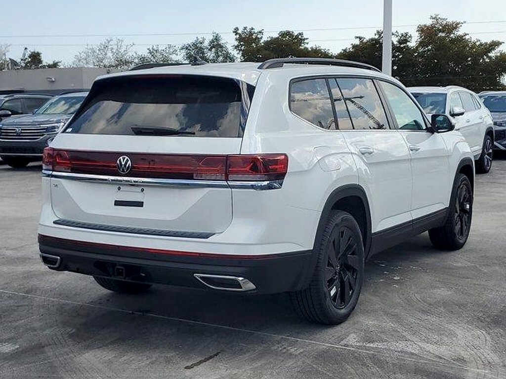 New 2026 Volkswagen Atlas 2.0T SE w/Technology SUV