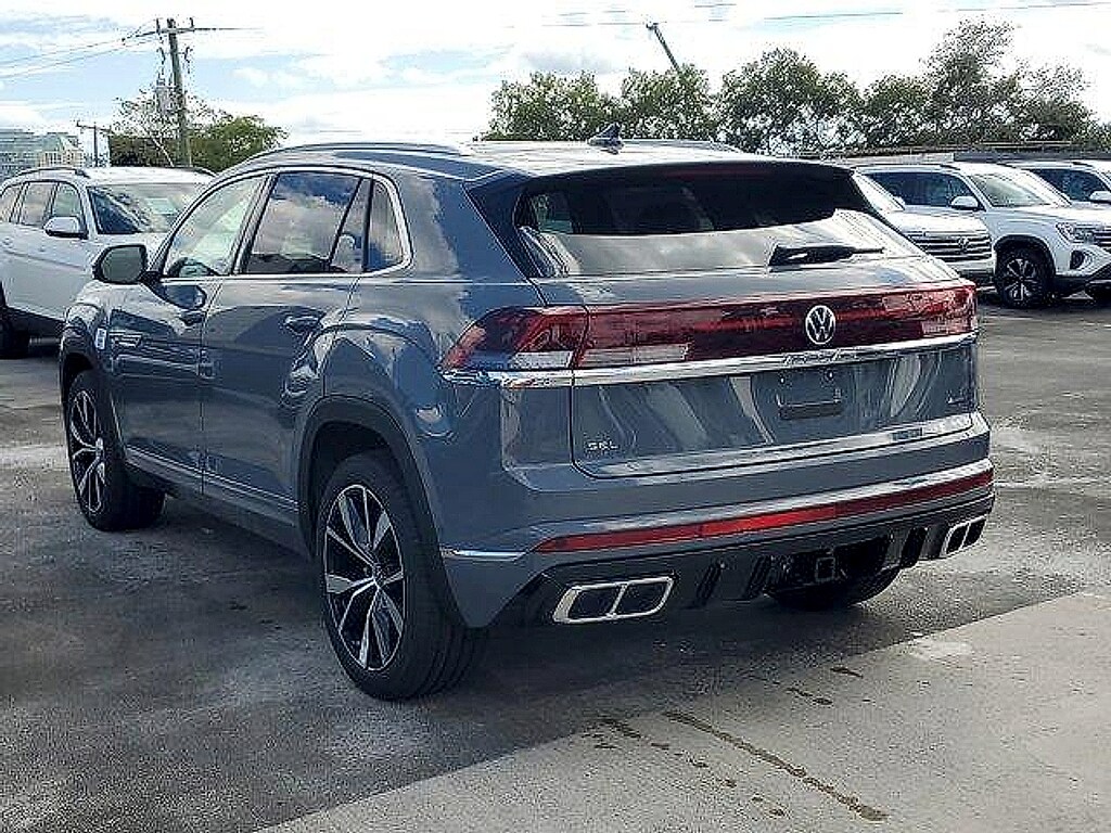 New 2026 Volkswagen Atlas Cross Sport 2.0T SEL Premium R-Line SUV
