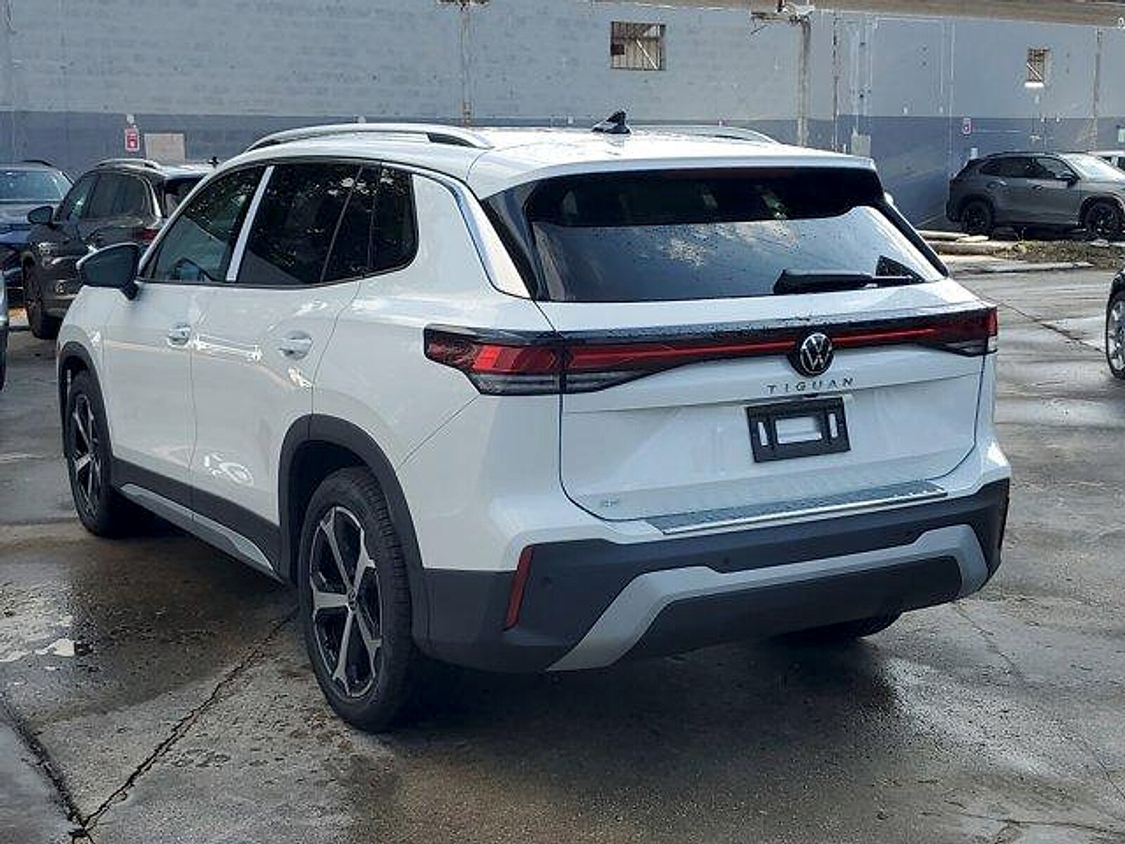 2026 Volkswagen Tiguan SE