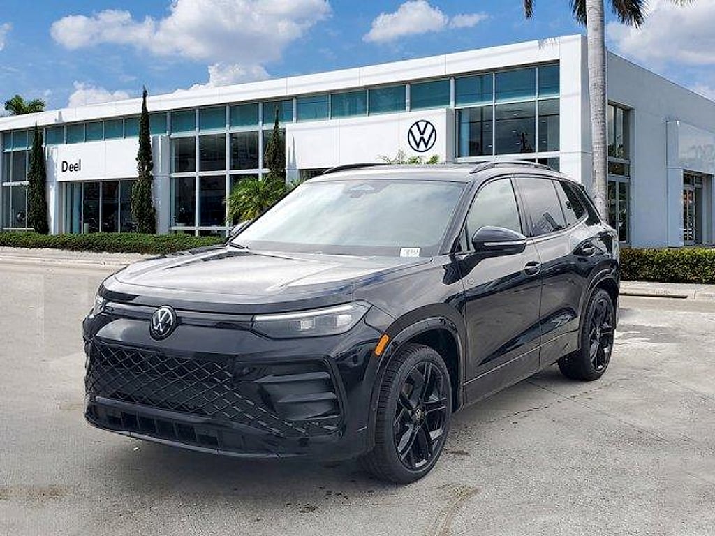 New 2026 Volkswagen Tiguan 2.0T SE R-Line Black SUV