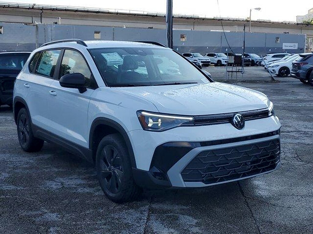 New 2026 Volkswagen Taos 1.5T S SUV