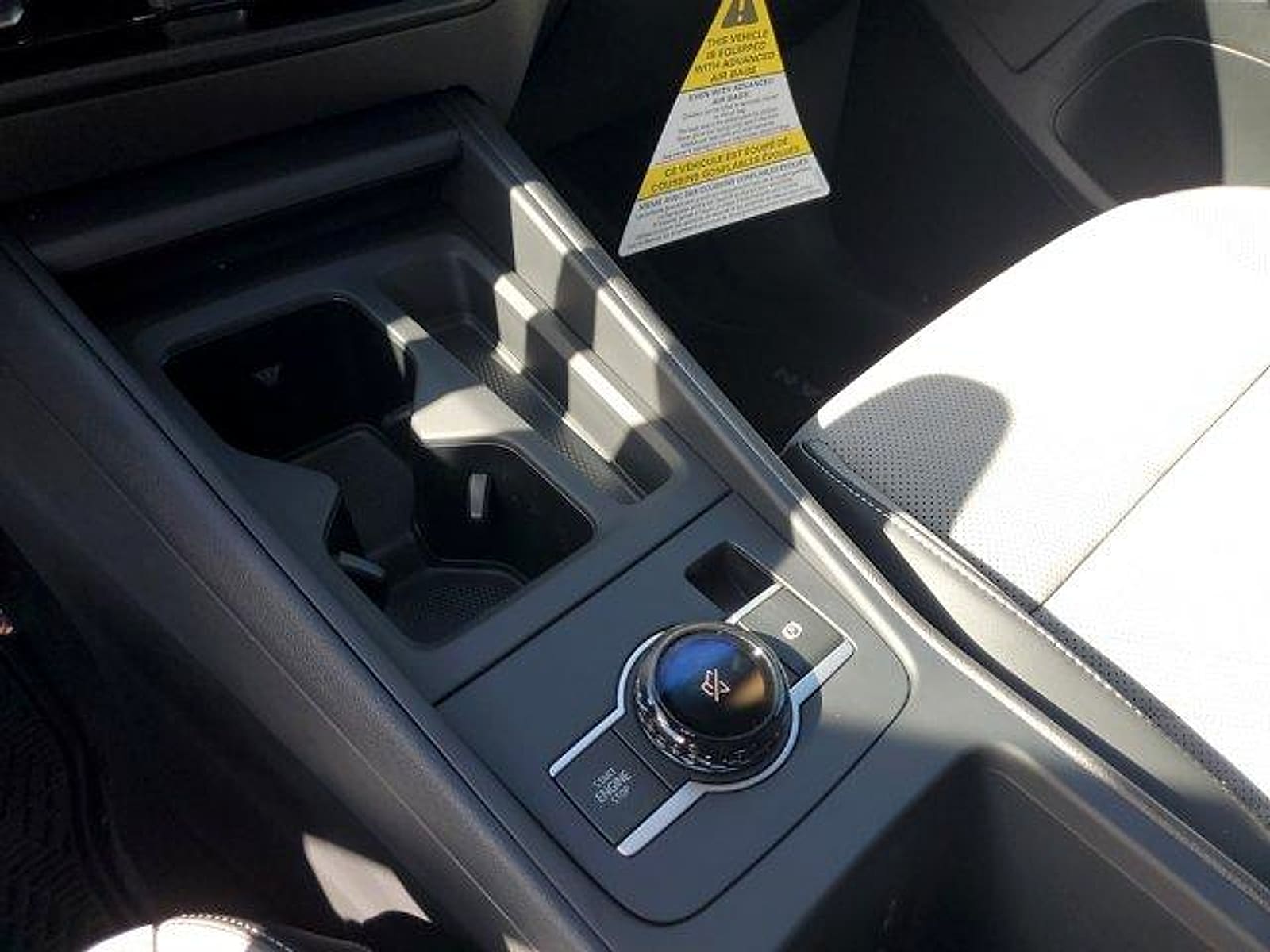 2026 Volkswagen Tiguan SE R-LINE BLACK - Photo 14