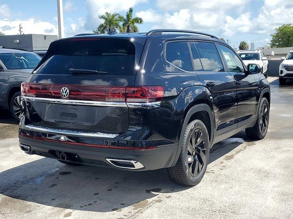 New 2026 Volkswagen Atlas 2.0T SE w/Technology SUV
