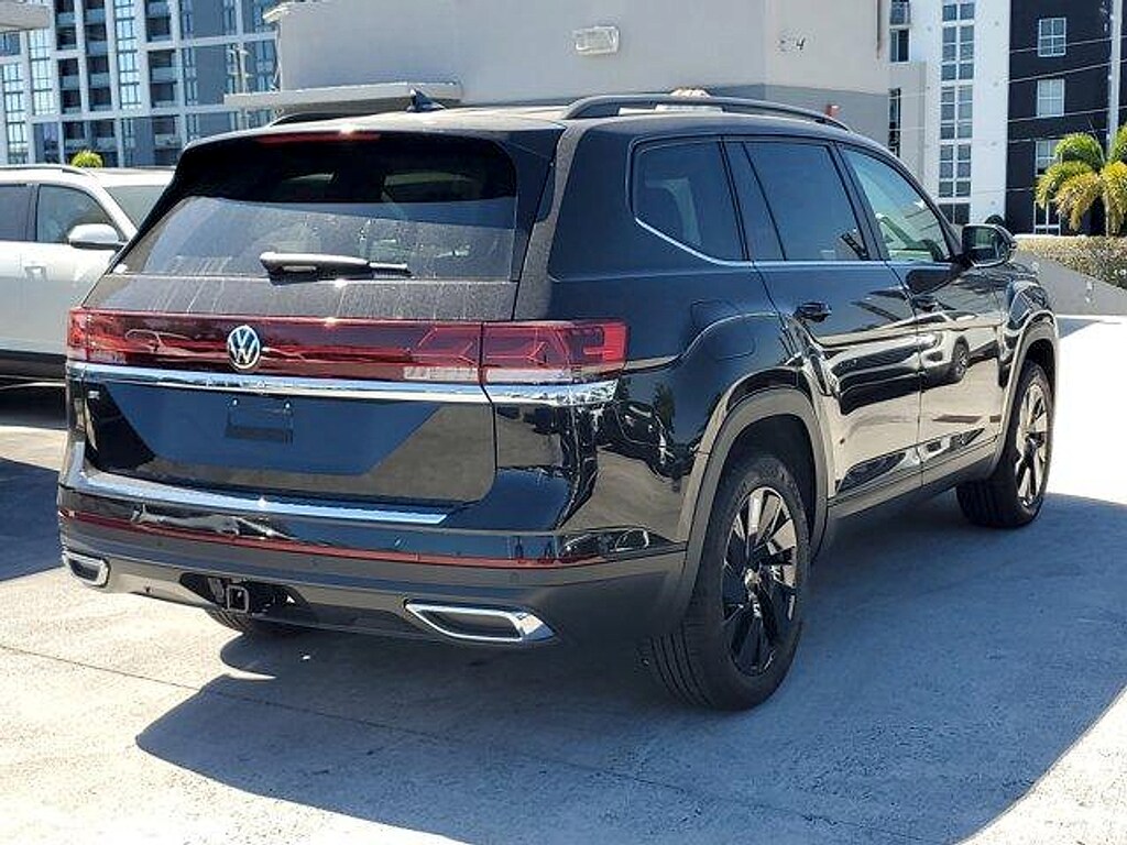 New 2026 Volkswagen Atlas 2.0T SE w/Technology SUV