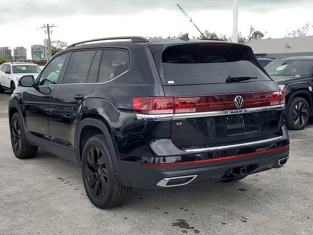 New 2026 Volkswagen Atlas 2.0T SE w/Technology SUV