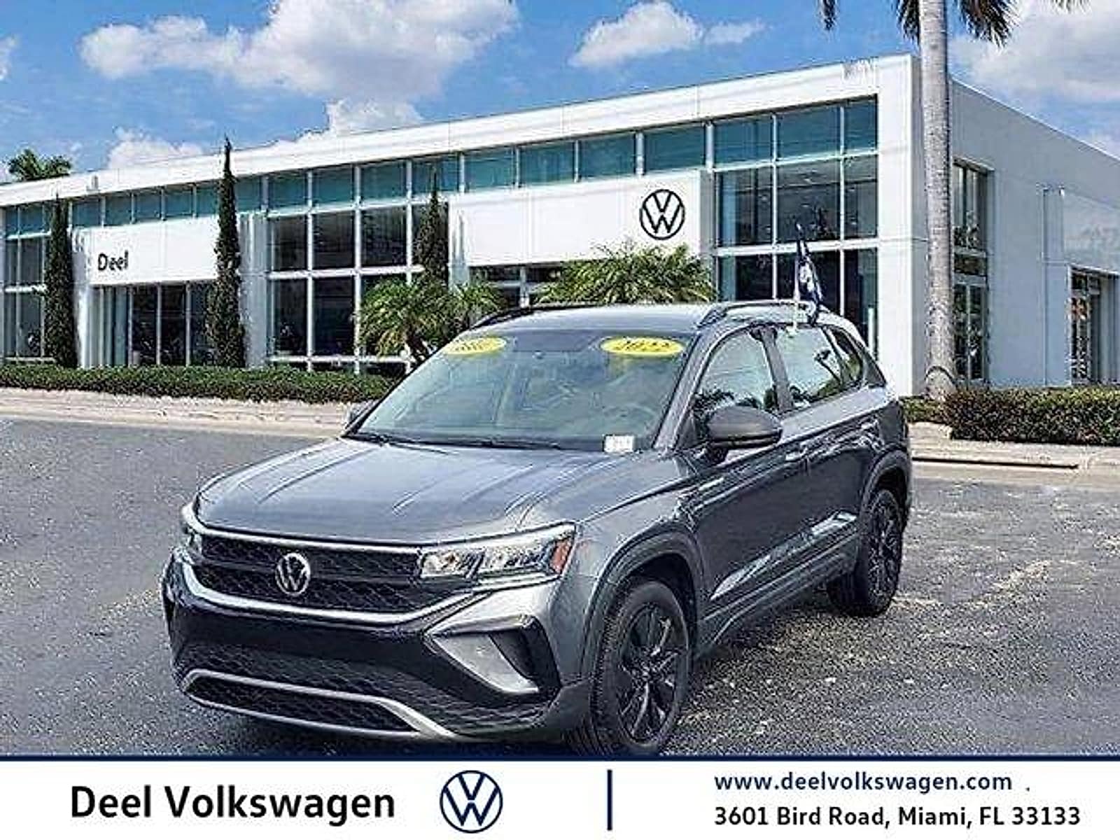 2022 Volkswagen Taos S's photo