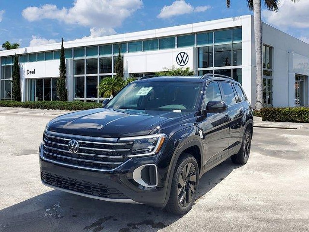 New 2026 Volkswagen Atlas 2.0T SE w/Technology SUV
