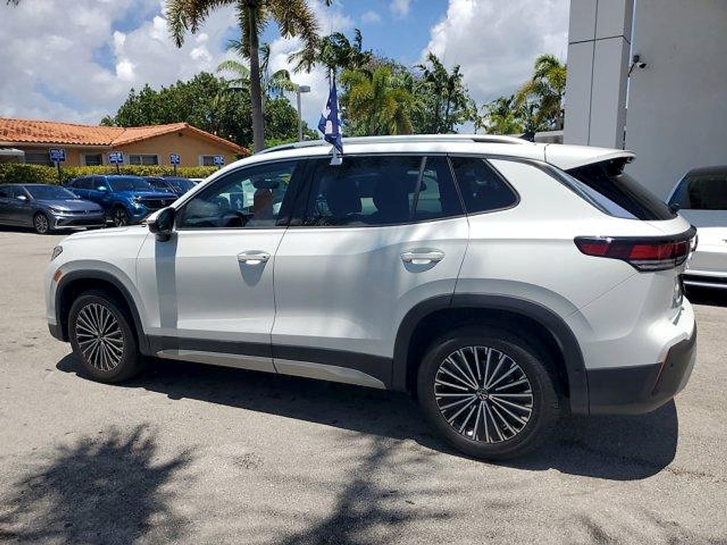 New 2025 Volkswagen Tiguan 2.0T S SUV