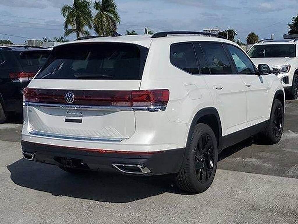 New 2026 Volkswagen Atlas 2.0T SE w/Technology SUV