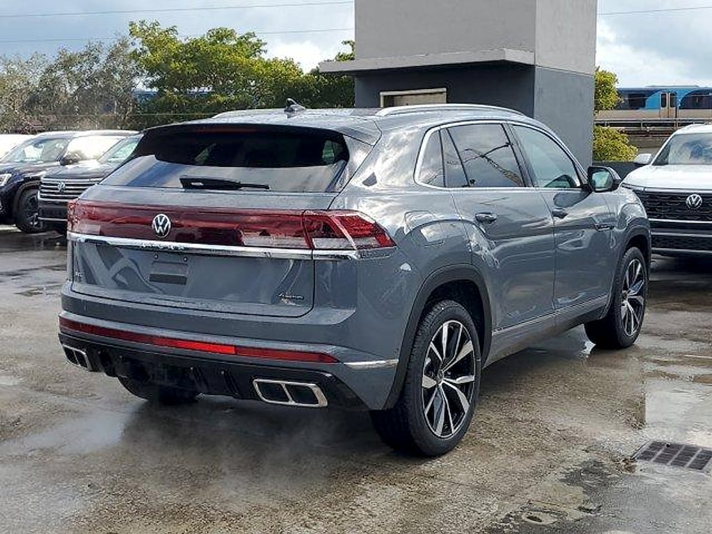 New 2026 Volkswagen Atlas Cross Sport 2.0T SEL Premium R-Line SUV
