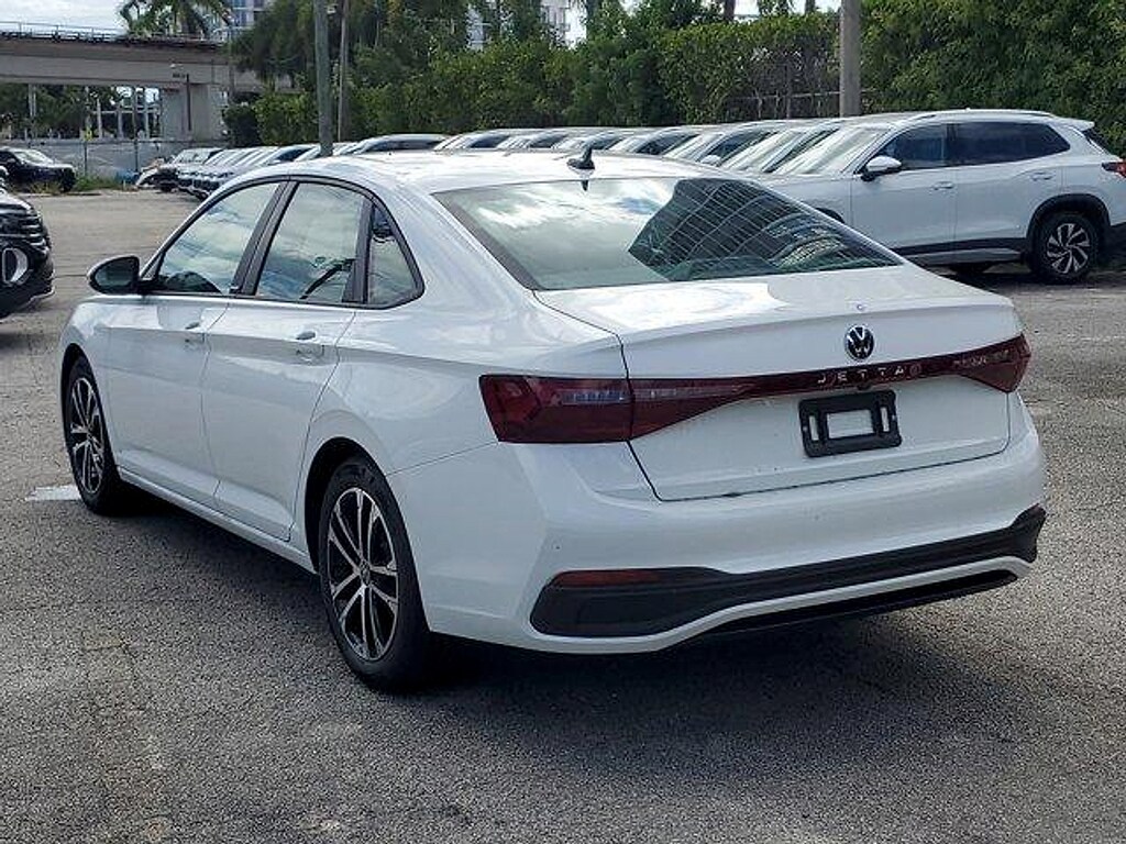 New 2026 Volkswagen Jetta 1.5T Sport Sedan
