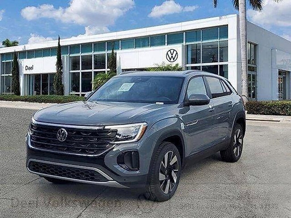 New 2026 Volkswagen Atlas Cross Sport 2.0T SE w/Technology SUV