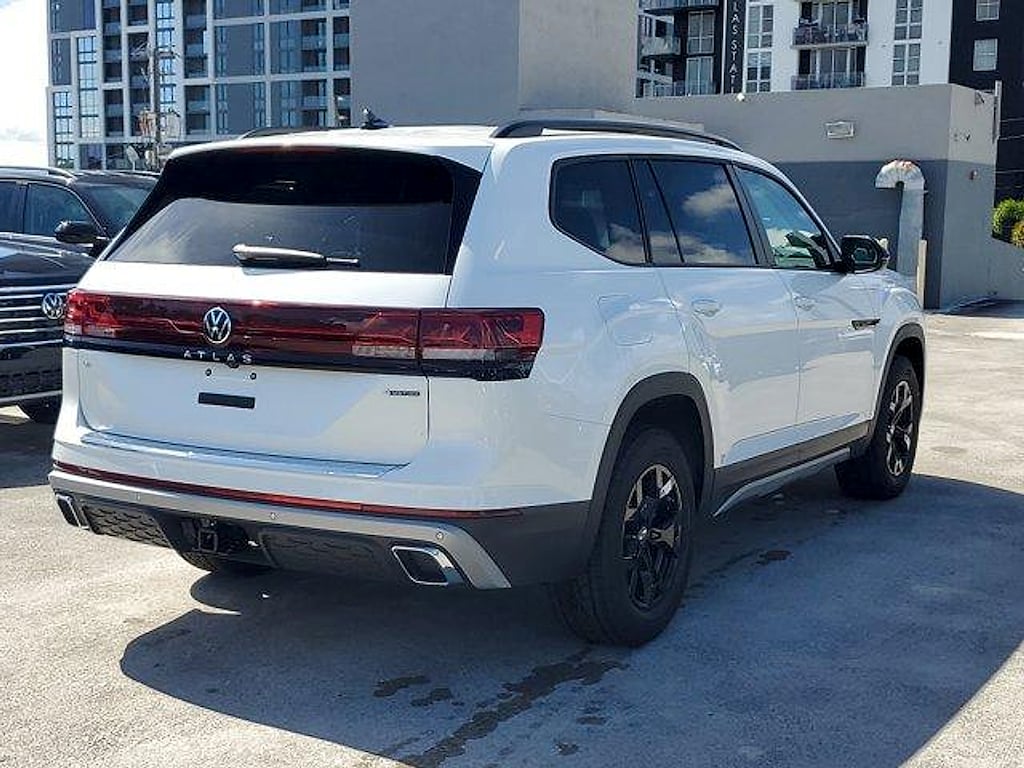 New 2026 Volkswagen Atlas 2.0T Peak Edition SUV